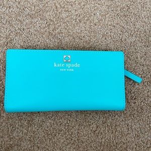 BRAND NEW NEVER BEEN USED KATE SPADE WALLET